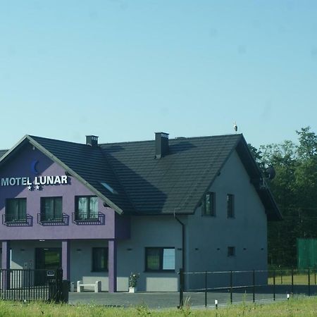 Motel Lunar オシフィエンチム エクステリア 写真