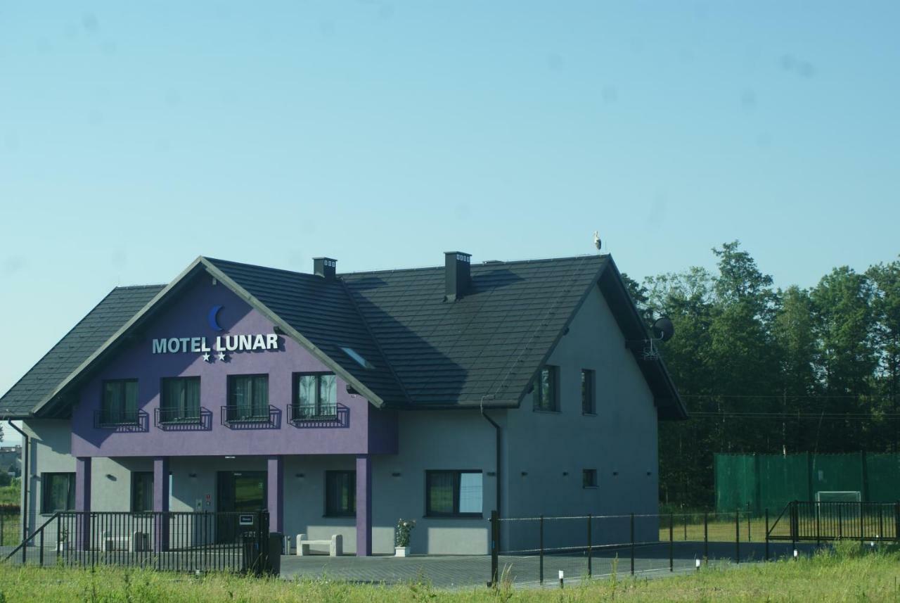 Motel Lunar オシフィエンチム エクステリア 写真